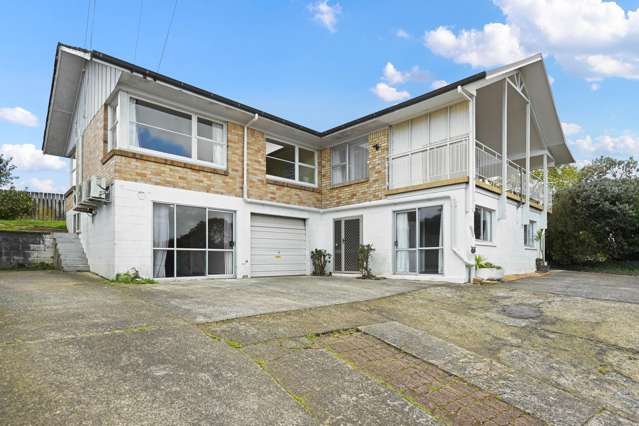 Versatile Living with Views & Income Potential