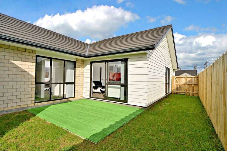 8 Kotuku Crescent Takanini_2