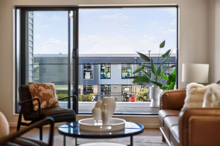 8/10 Scott Road Hobsonville_6