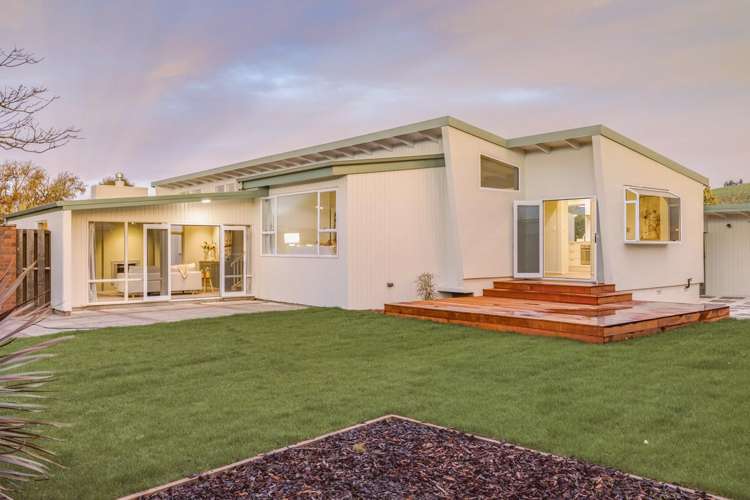 20 Derrett Place Saint Martins_28