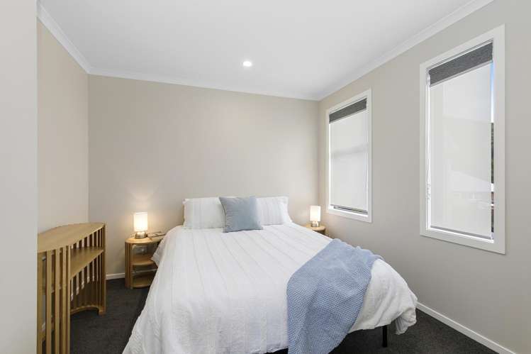 5 Te Whiti Grove Waterloo_14