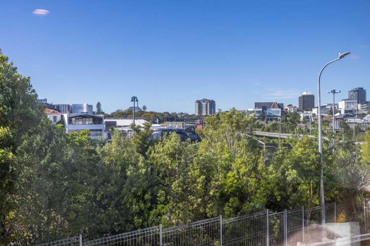 03/1g Cobden Street Auckland Central_7