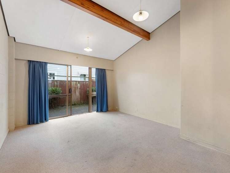 2/128 Albert Street Terrace End_12