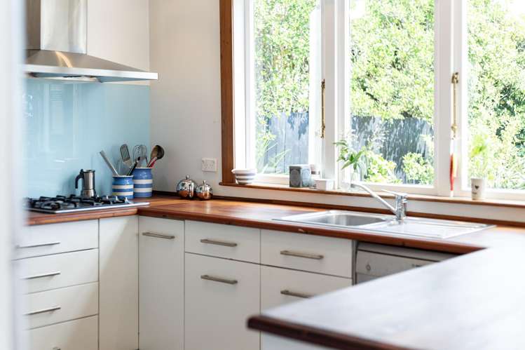 18 Mills Road Brooklyn_11