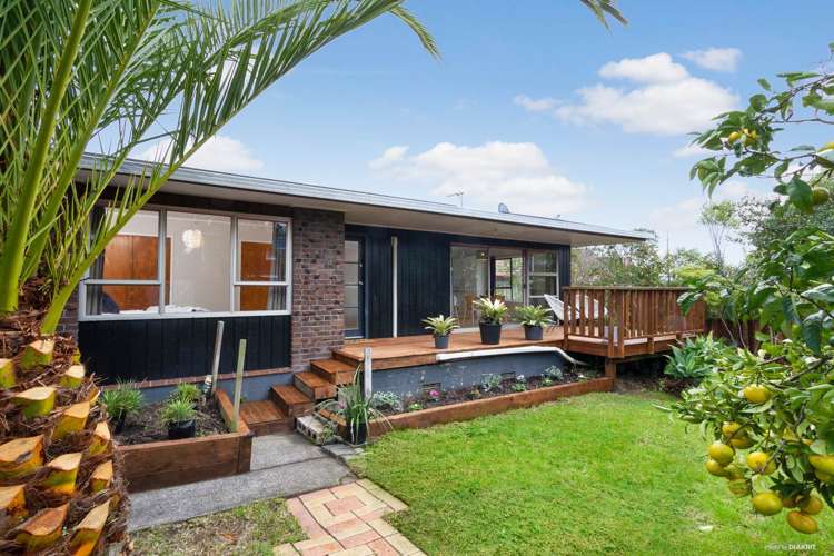 2/38 Kirrie Avenue Te Atatu South_13