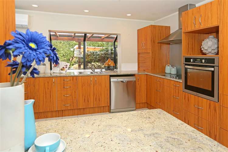 88 Rhinevale Close Henderson_24