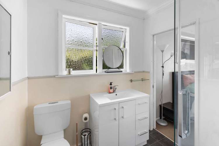 979 Fergusson Drive Ebdentown_10