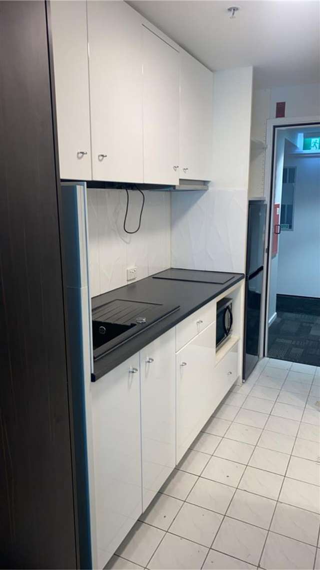9H/3 Whitaker Place Auckland Central_1