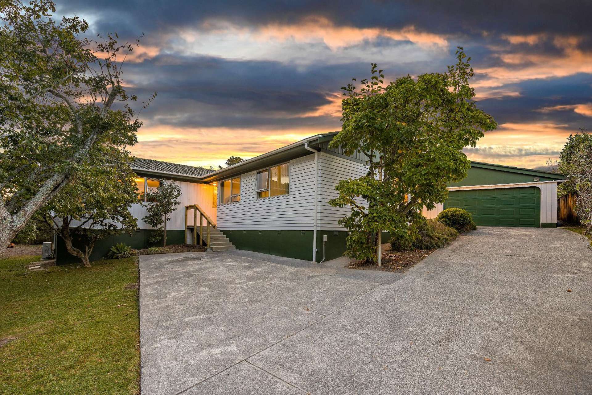 37 Bodi Place Te Atatu South_0