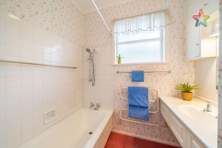 221 Taita Drive Avalon_21