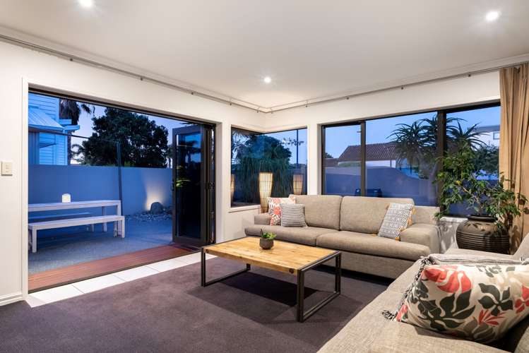 15 Mauritius Key Papamoa_6