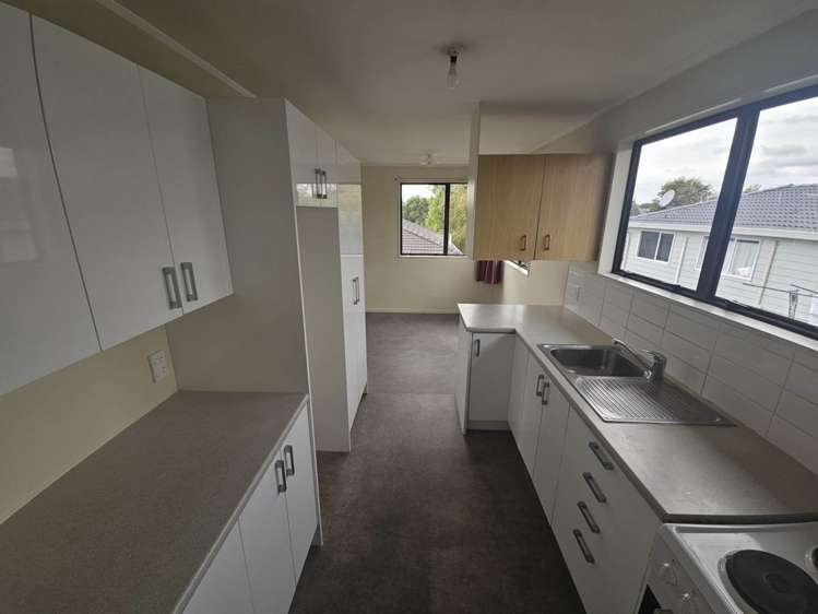 2/80 Palmers Road Clendon Park_4