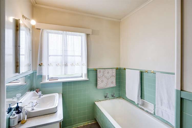 60 Coverdale Street Onekawa_16