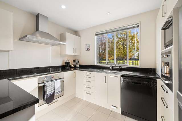 2 Albion Lane Hillmorton_2