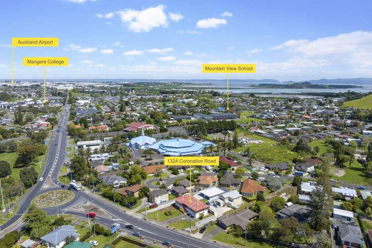 132a Coronation Road Mangere Bridge_19