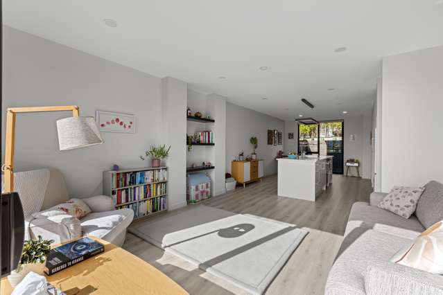 2/91 Bonair Crescent Silverdale_4