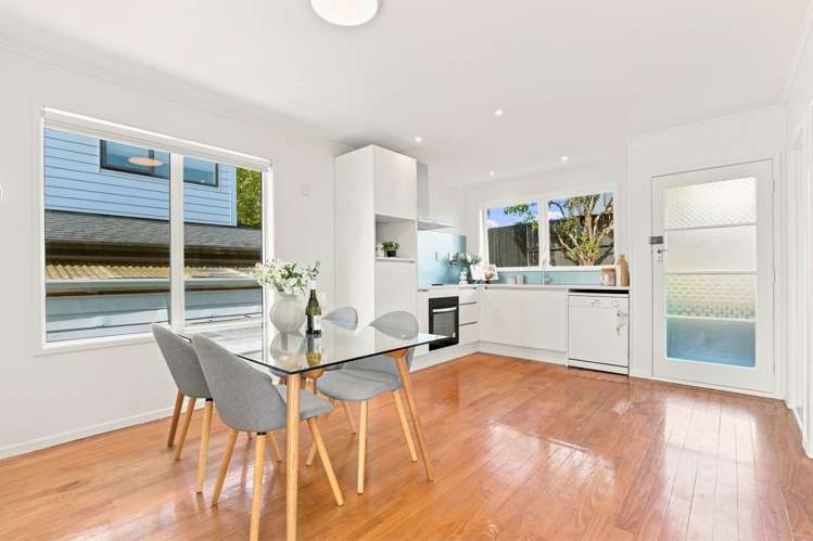 33 Hatherlow Street_4