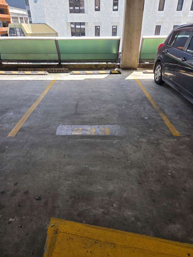 233/76-84 Albert Street City Centre_3