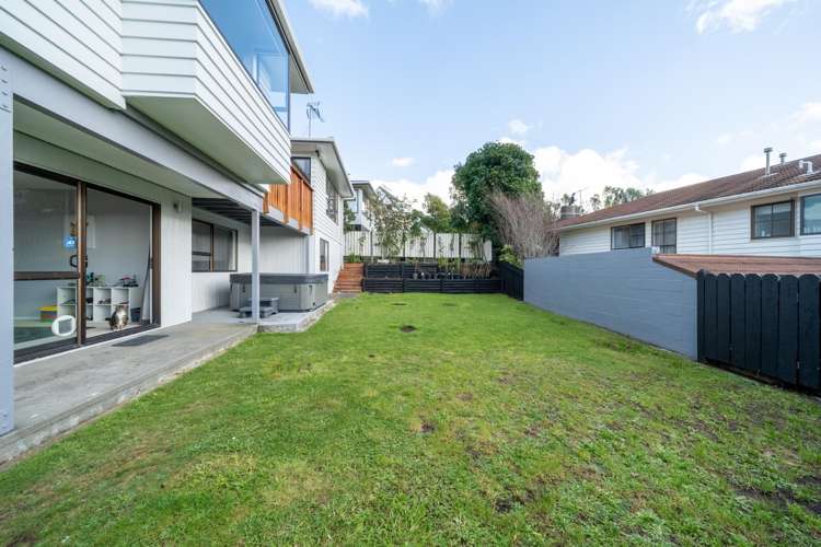 60 Woodman Drive Tawa_21