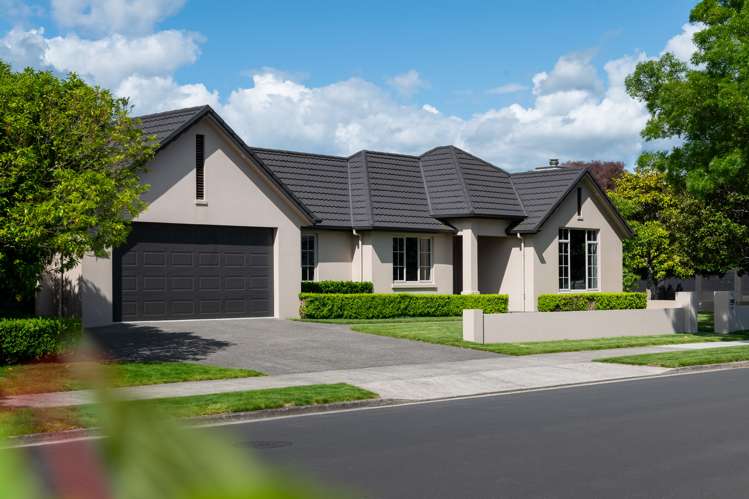 75 Huntington Drive Huntington_23