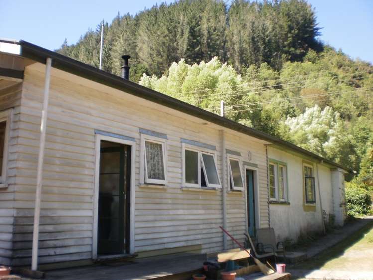 4429 Trennery Street Reefton_16