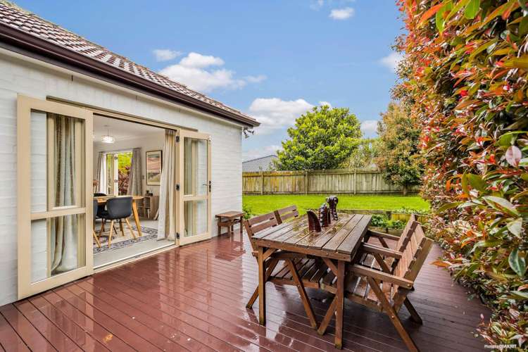 38 Earnslaw Crescent Clover Park_17