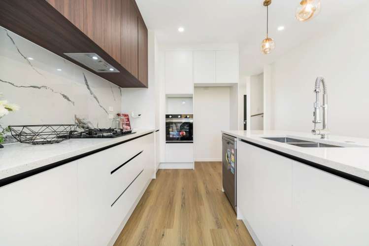 9 Woven Place Karaka_11