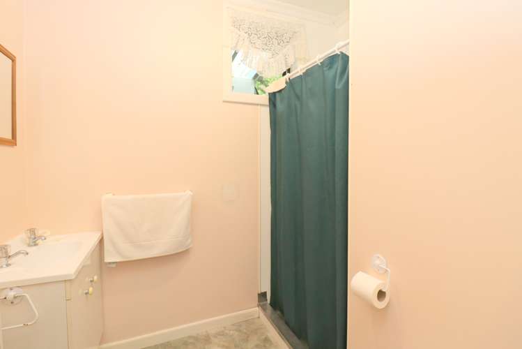 16 Watt Road Otatara_13