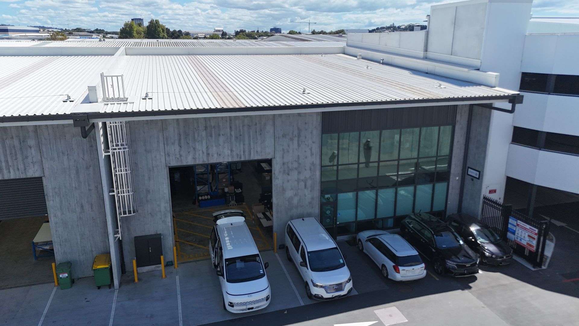 Unit D/130 Hugo Johnston Drive Penrose_0