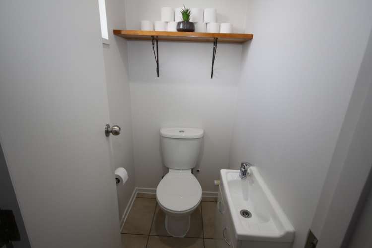 48 Catherwood Avenue Allenton_11