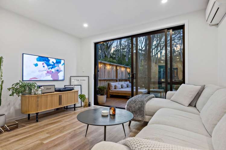 33 Tokai Place_5