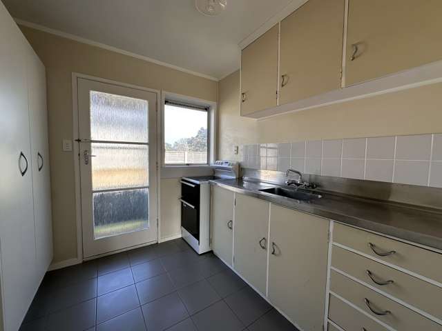 3 15b Clarke road Royal Oak_4