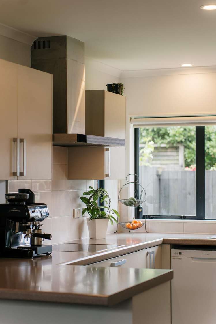 17a Callis Avenue Opaheke_7