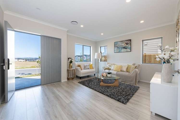 37 Cloonlyon Drive Flat Bush_6