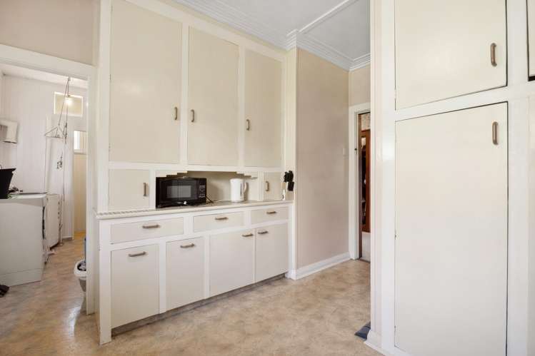 408 North Road North East Valley_10