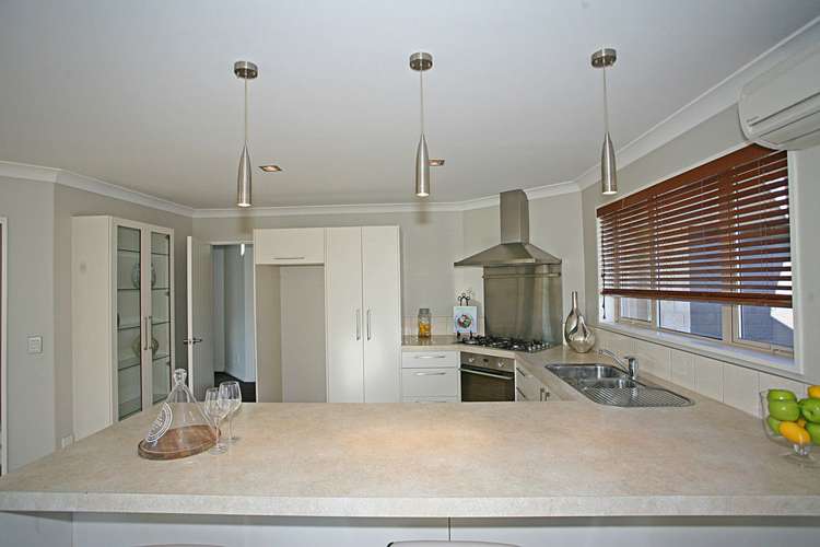 196b Gayhurst Road Dallington_6