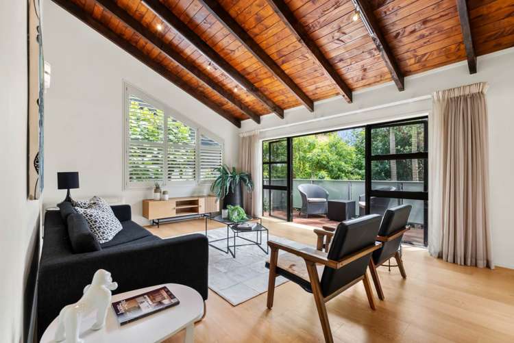 2/73 Long Drive Saint Heliers_34