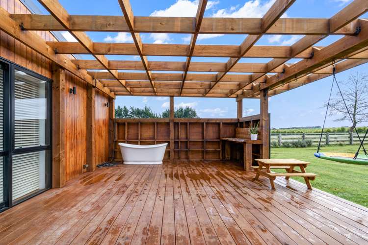 390 Mill Road North Myross Bush_22