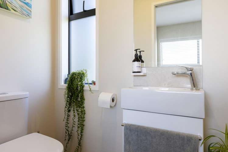 14 Pukenamu Road Rainbow Point_13