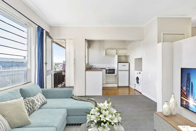 10/373 Khyber Pass Road Newmarket_1