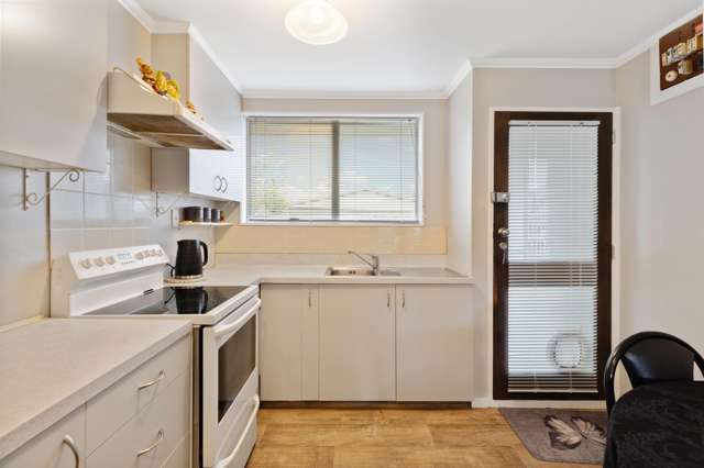 2/113A Oakhampton Street Hornby_1