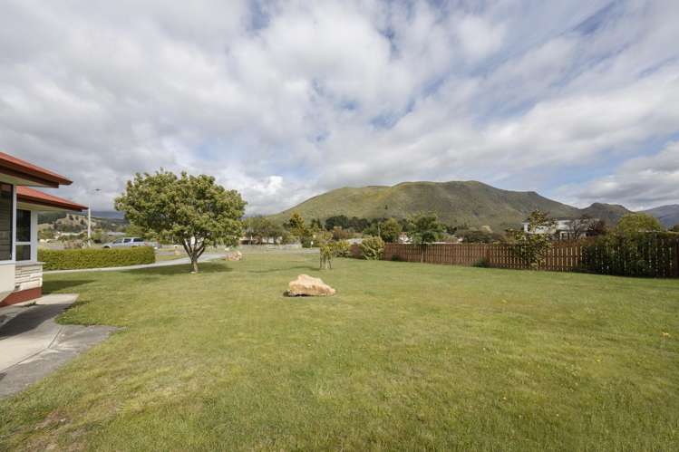 23 Freyberg Avenue Kurow_2