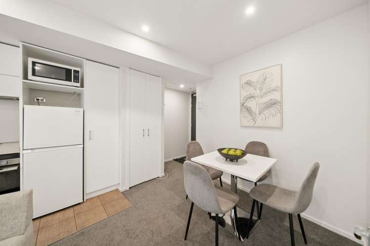 121/74 Taranaki Street Te Aro_15