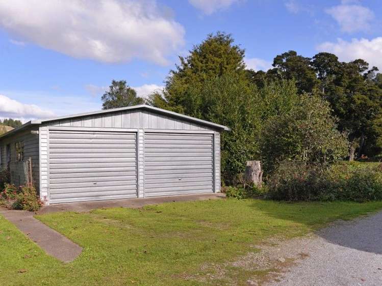 42 Pigeon Valley Road Wakefield_19