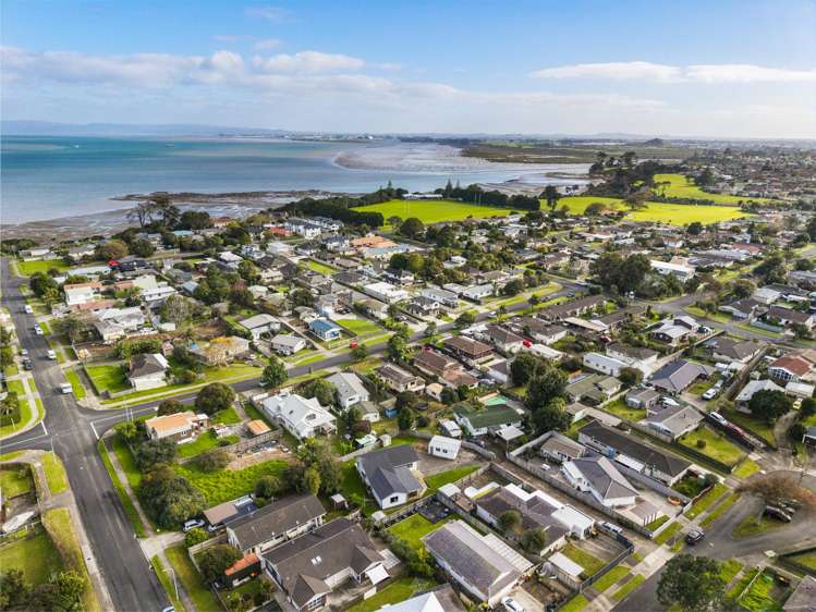 8 Suwyn Place Manurewa_35