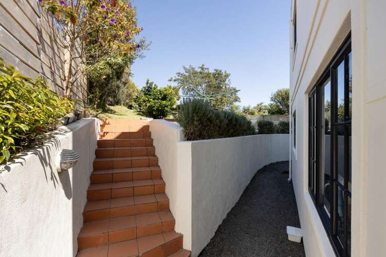 19 Ocean View Road Coastlands_18