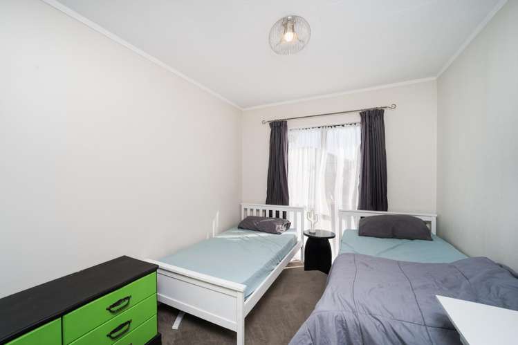 53 Geraldine Crescent Cloverlea_13