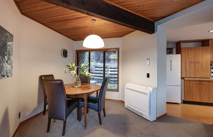 10 Lordens Place Fernhill/Sunshine Bay_5