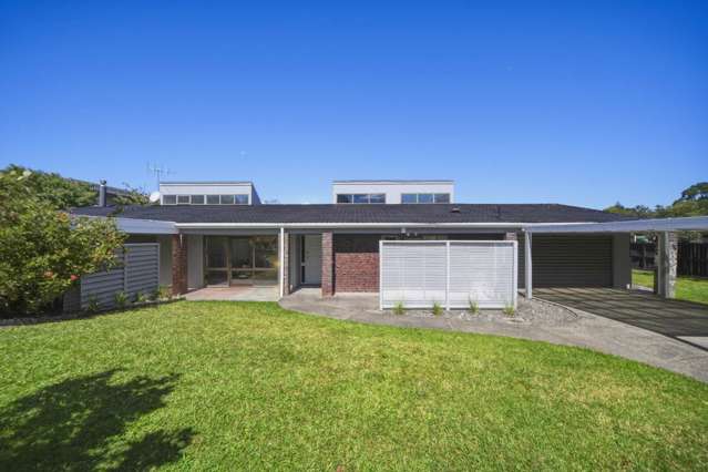 Huge family opportunity - Must Go!