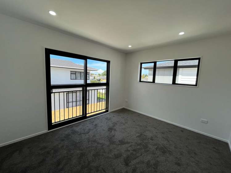7E Chelburn Crescent Mangere East_4